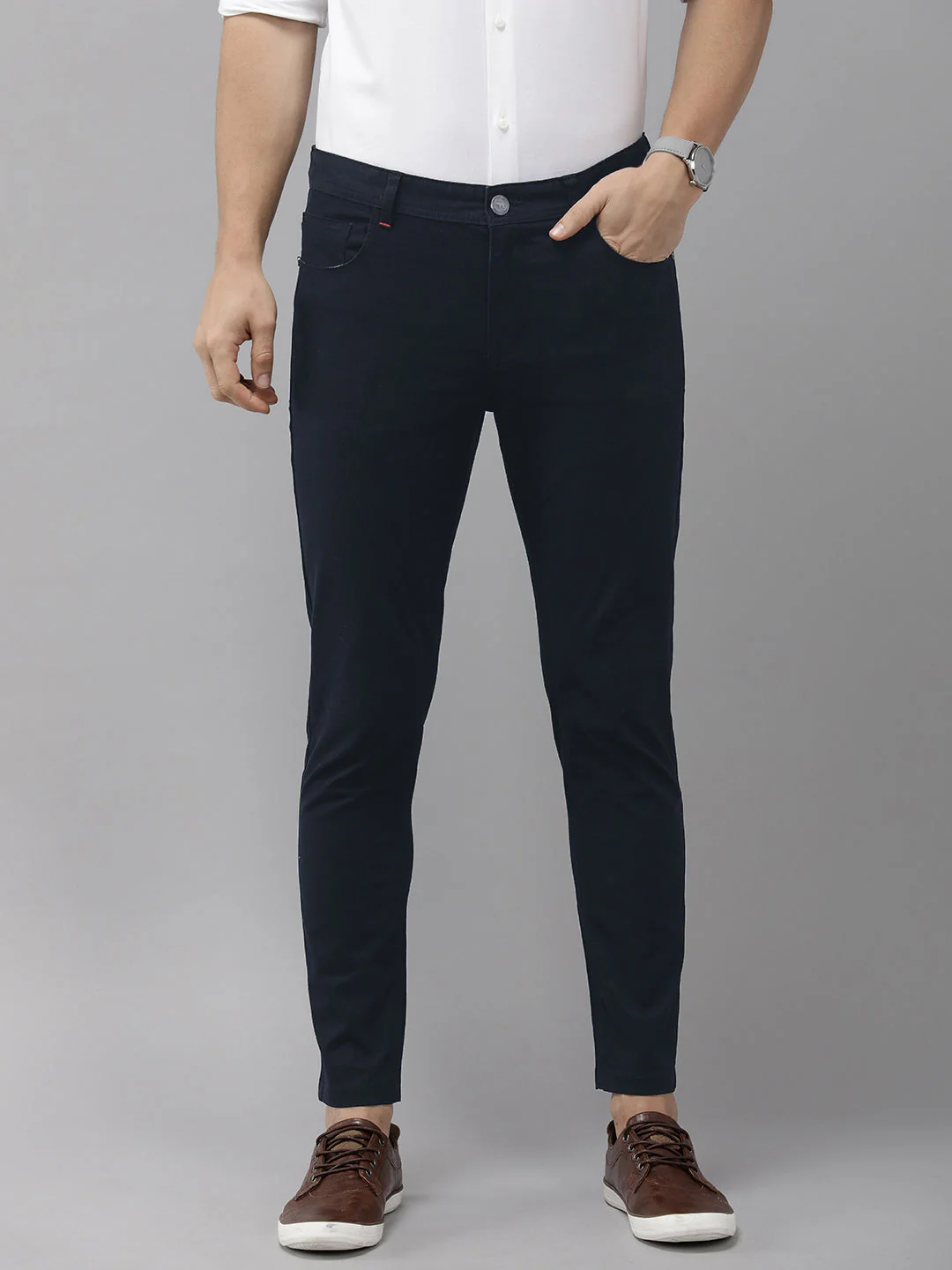 Men Baraki Navy Blue Solid Tapered Fit Chinos Trousers