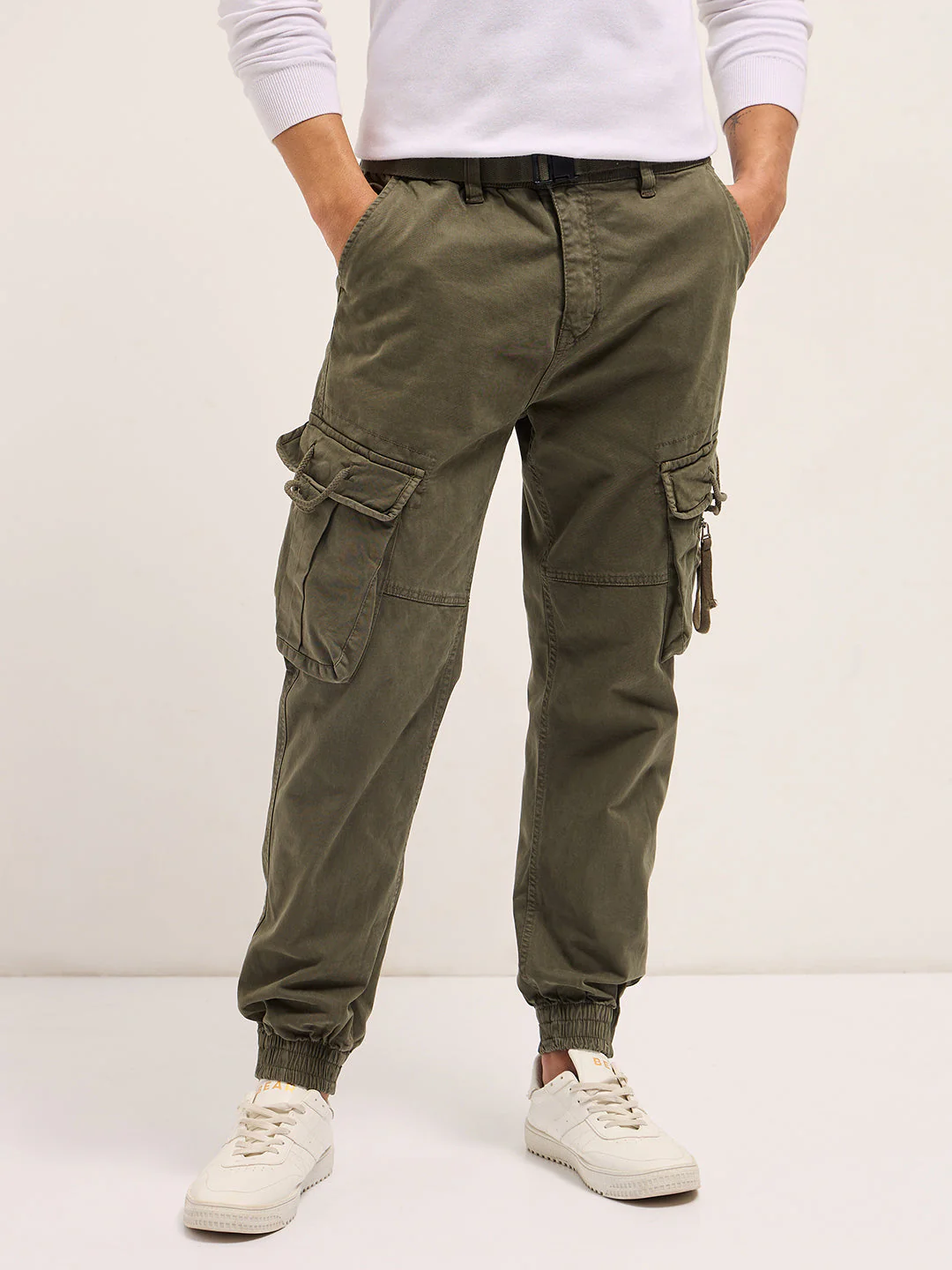 Men Classic Fit Olive Cargo Pants