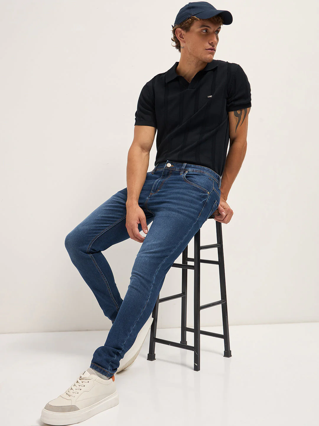Men Dark Blue Mid-Rise Skinny Fit Jeans
