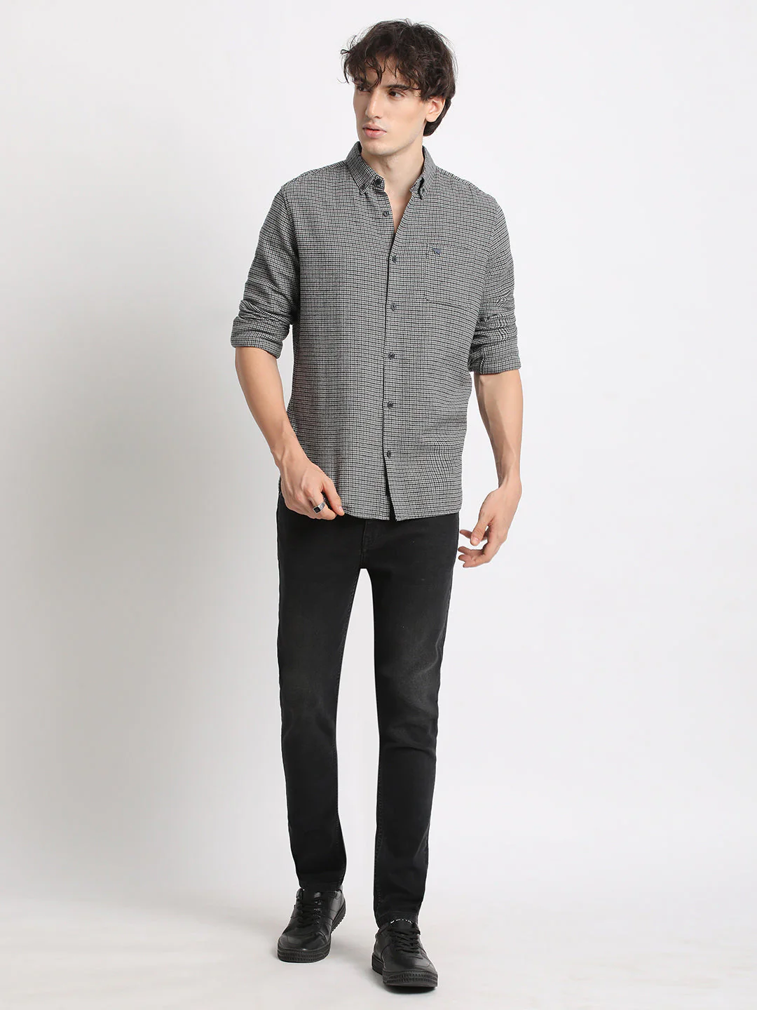 Men Grey Checked Slim Fit Cotton Casual Shirt - Image 5