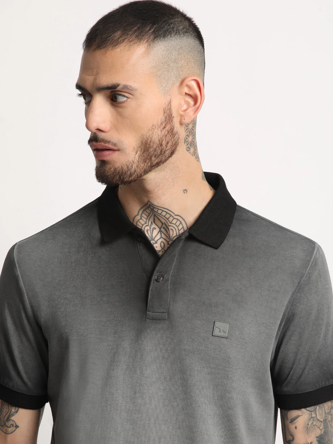 Men Grey Faded Slim Fit Polo T-shirt - Image 6