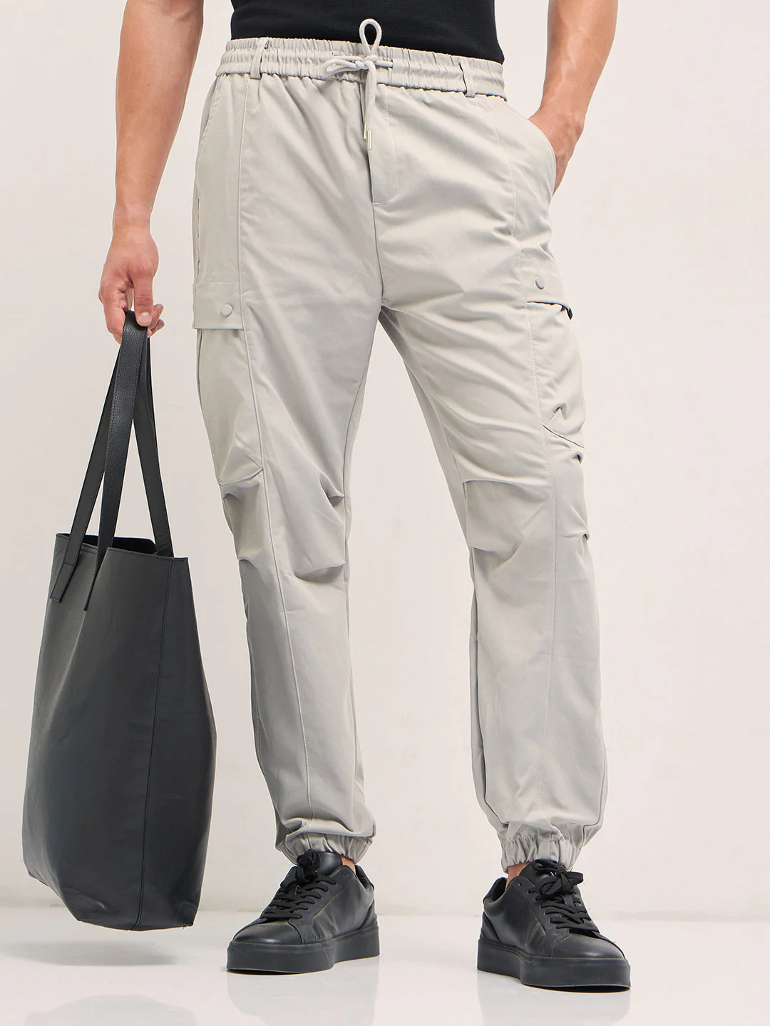 Men Grey Relaxed Fit Polyester Cargo Pants