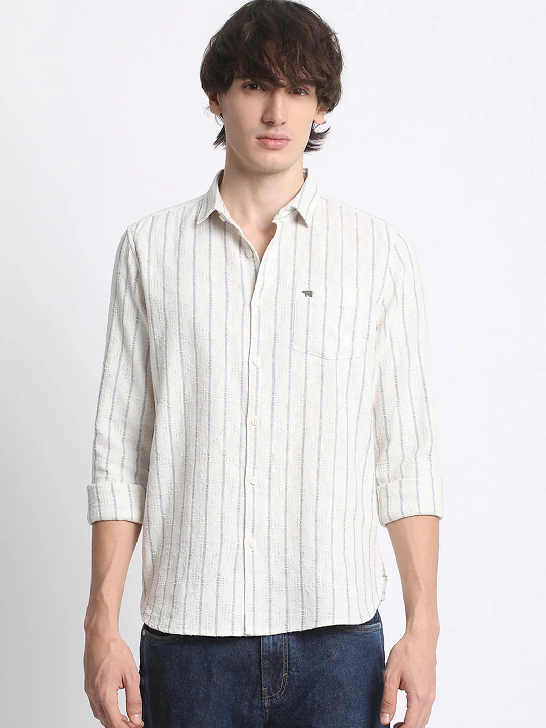Men Grey Slim Fit Vertical Stripe Casual Shirt - Image 2