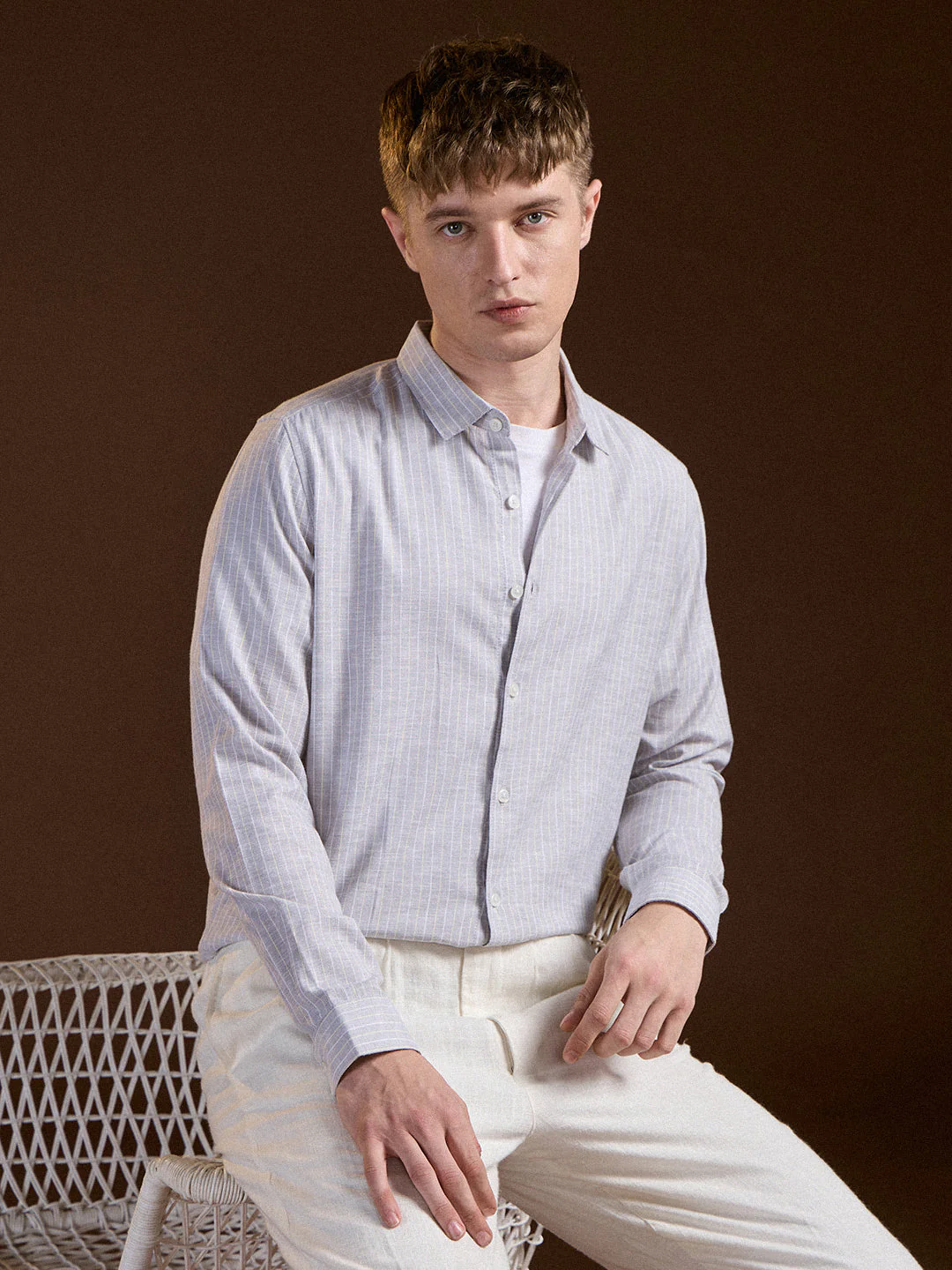 Men Grey Vertical Stripes Slim Fit Casual Shirt