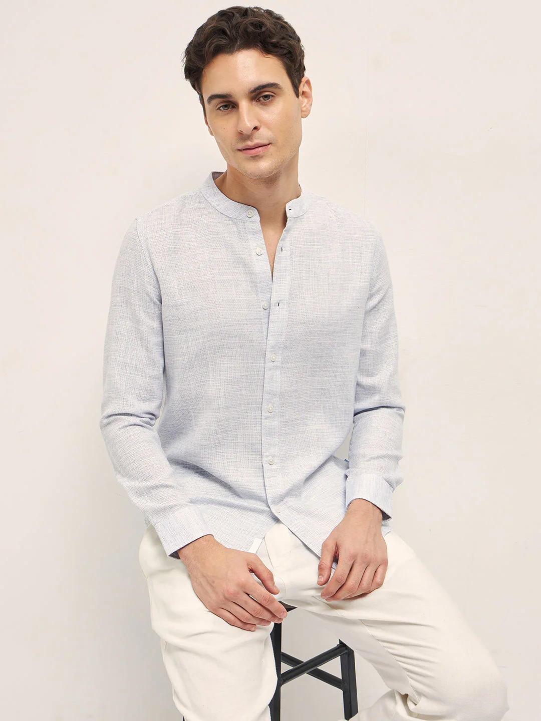 Men Light Blue Solid Slim Fit Casual Shirt