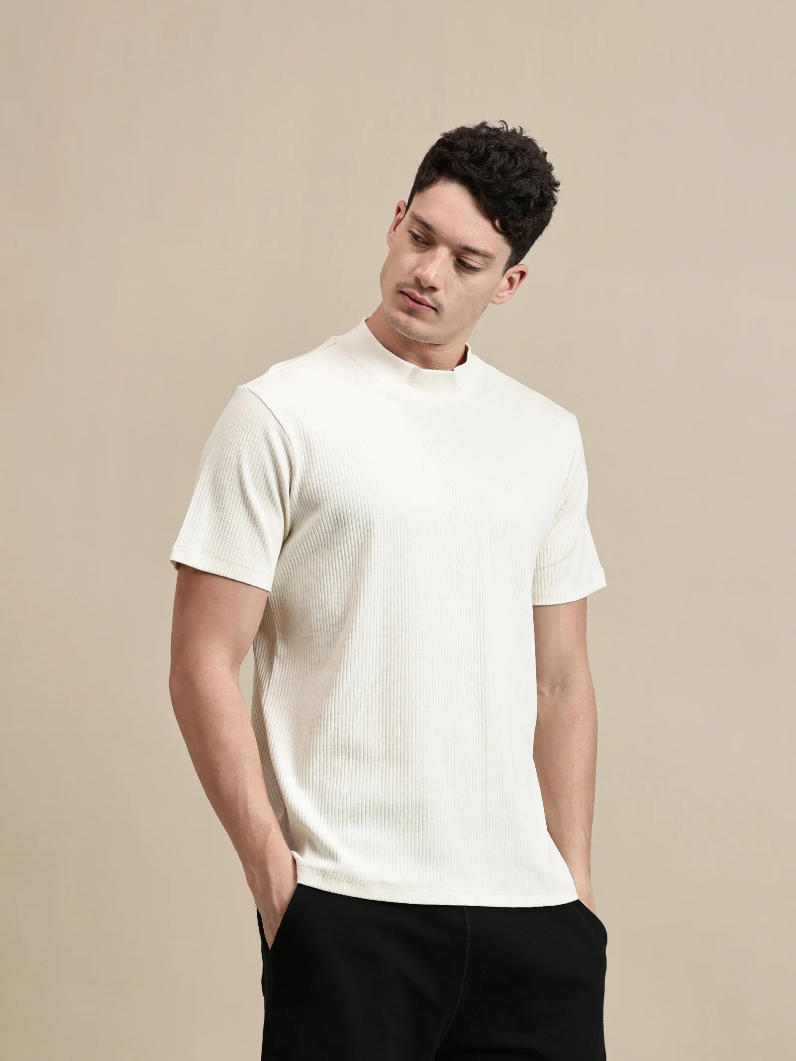 Men Off White Half Sleeve T-Shirt - Image 2