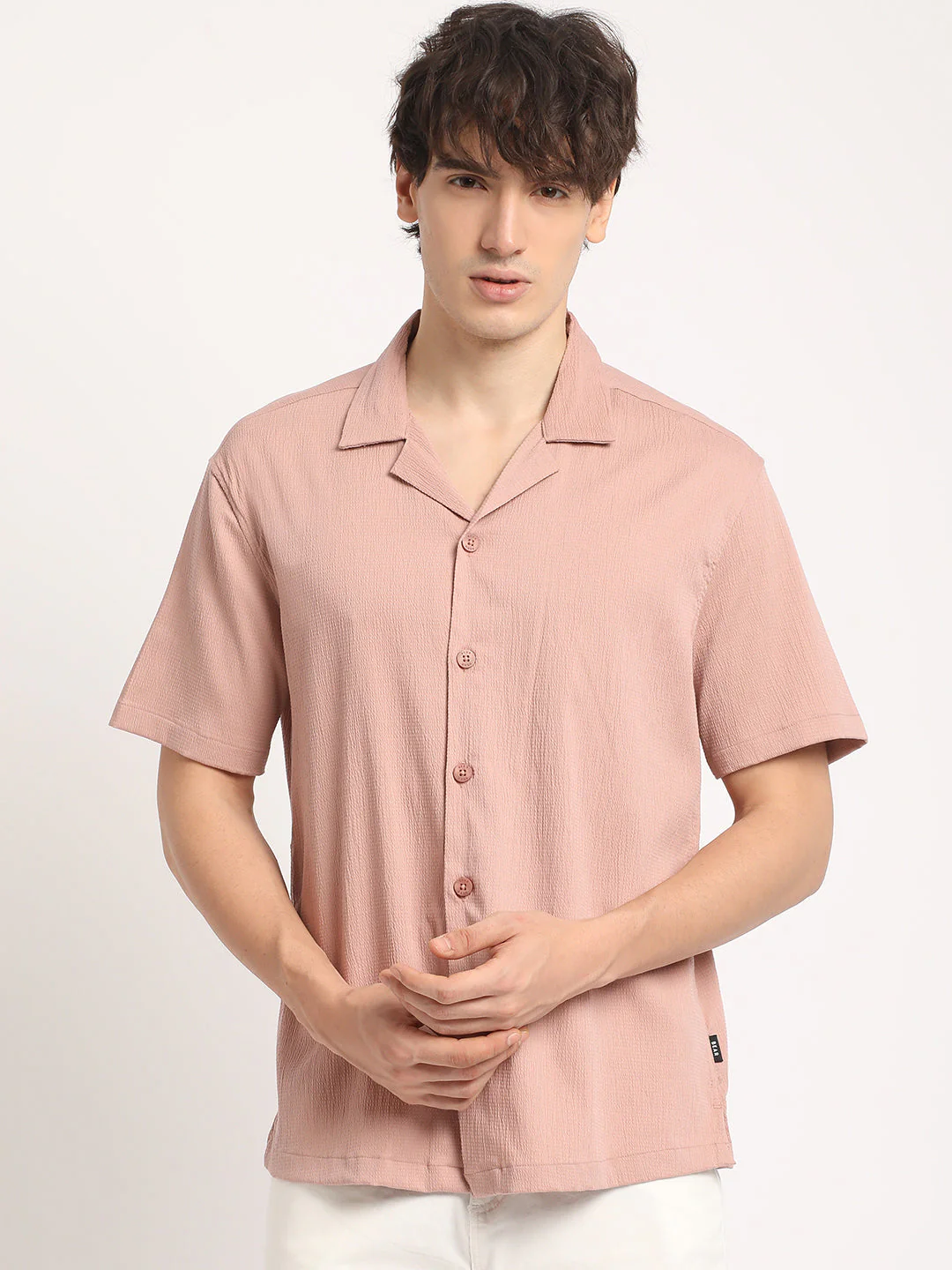 Men Pink Solid Regular Fit Casual Shirt - Image 2