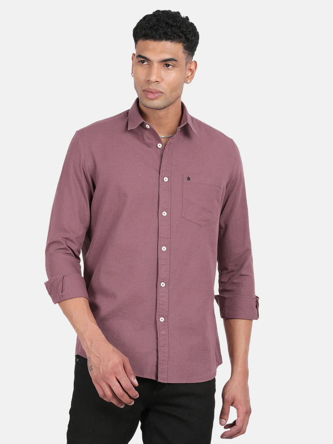 Men Purple Slim Fit Spread Collar Full Sleeve Casual Shirt