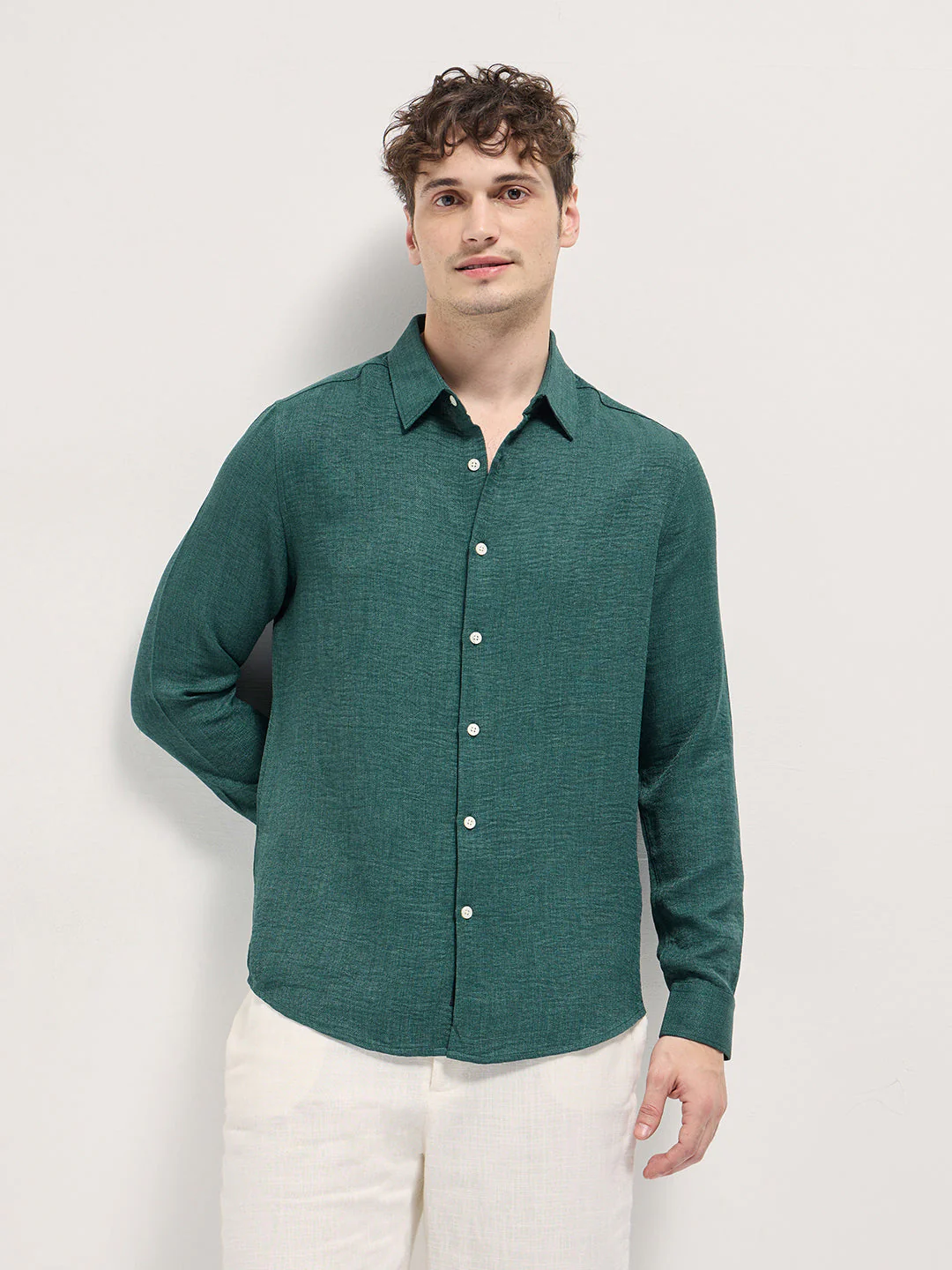 Men Teal Green Solid Seersucker Effect Slim Fit Casual Shirt