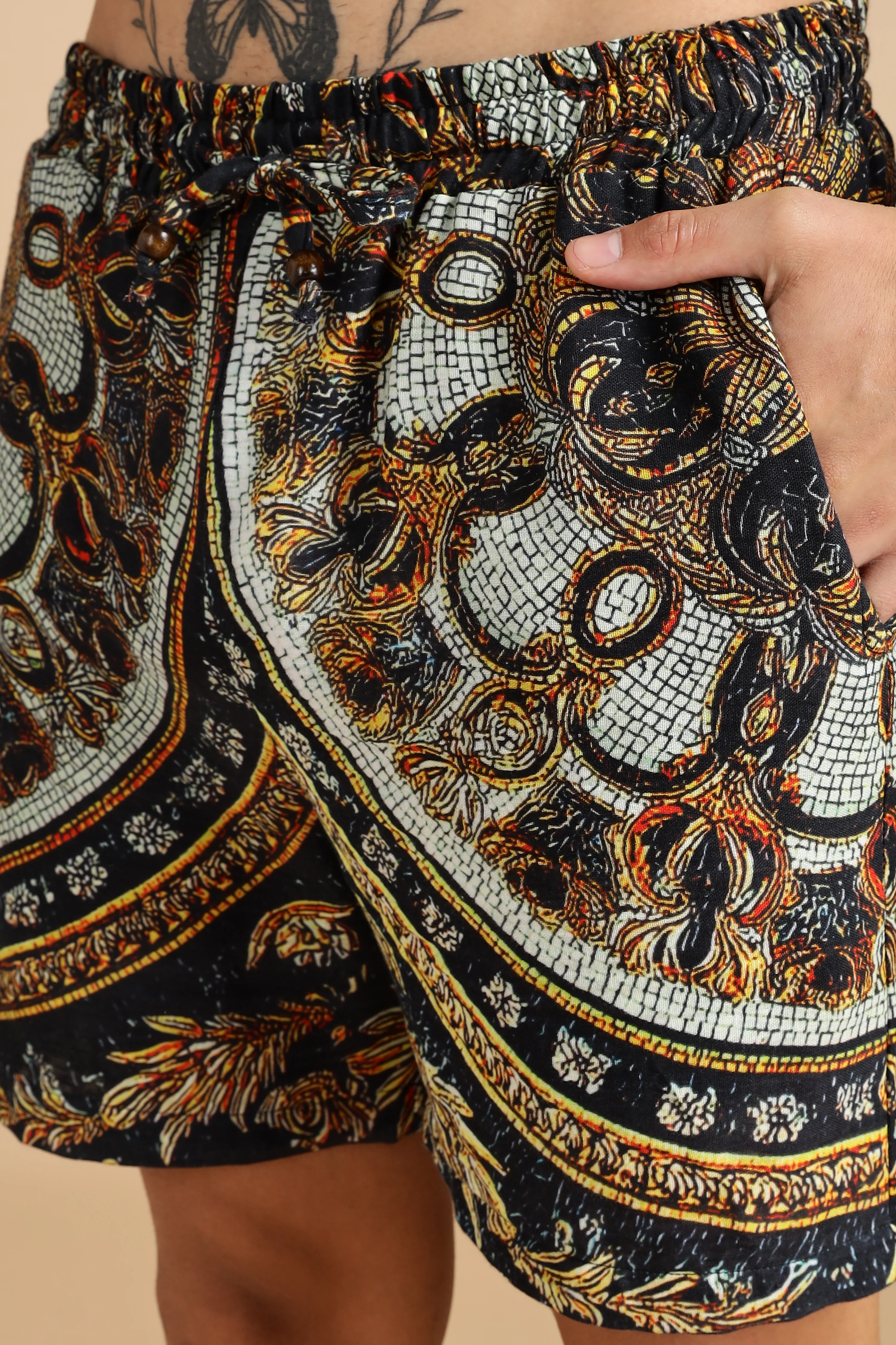 Men Topaz Gauge Cotton Shorts - Image 2