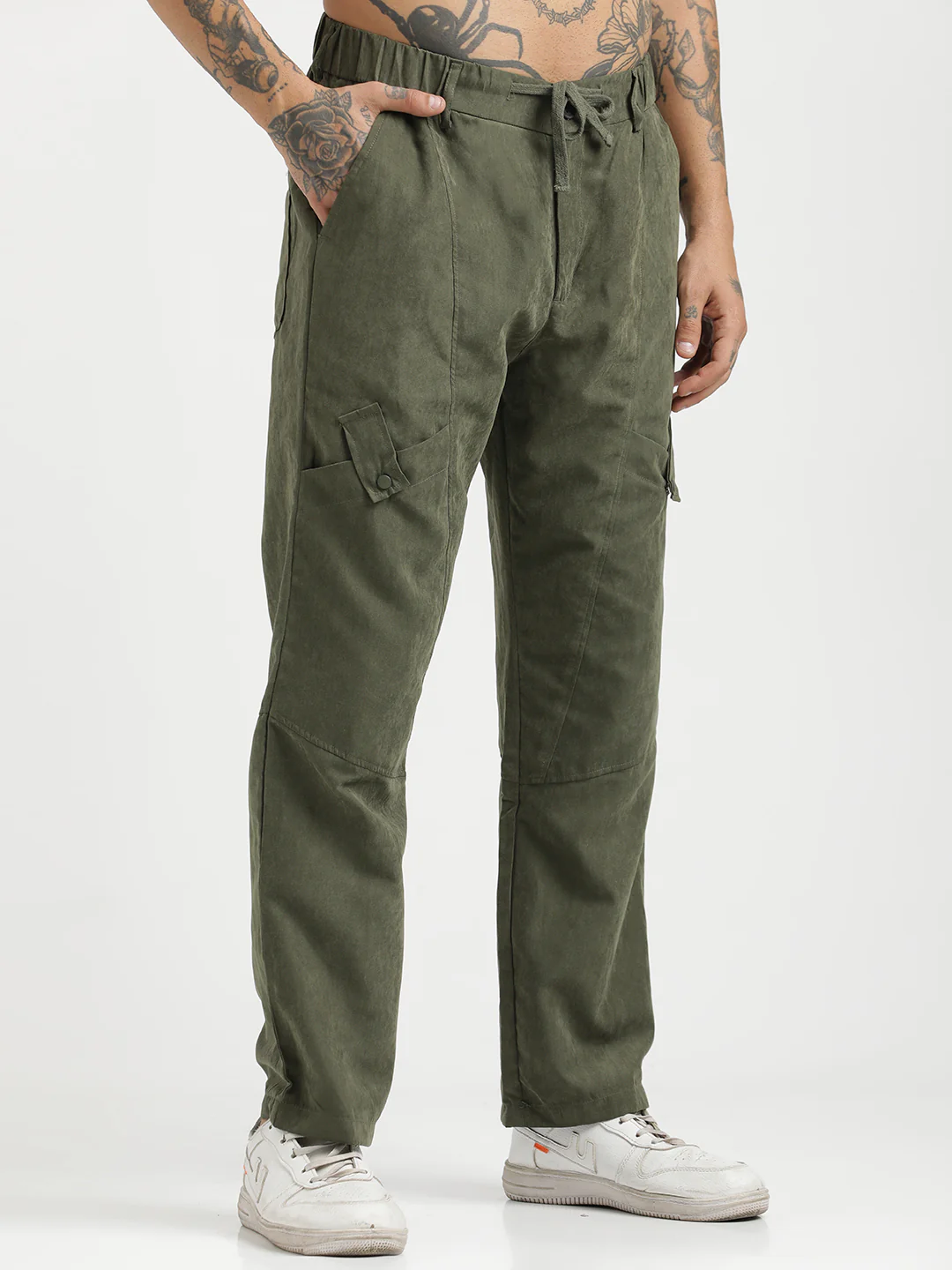 Men Velvet Cargo Trousers - Image 3