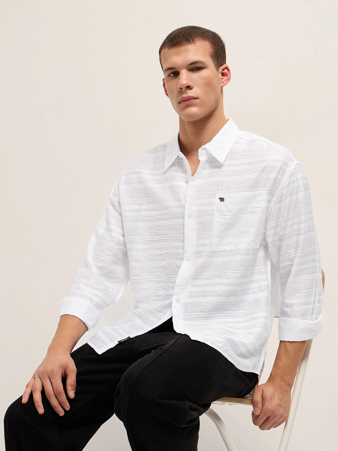 Men White Crinkled Horizontal Textured Stripe Relaxed Fit Casual Shirt