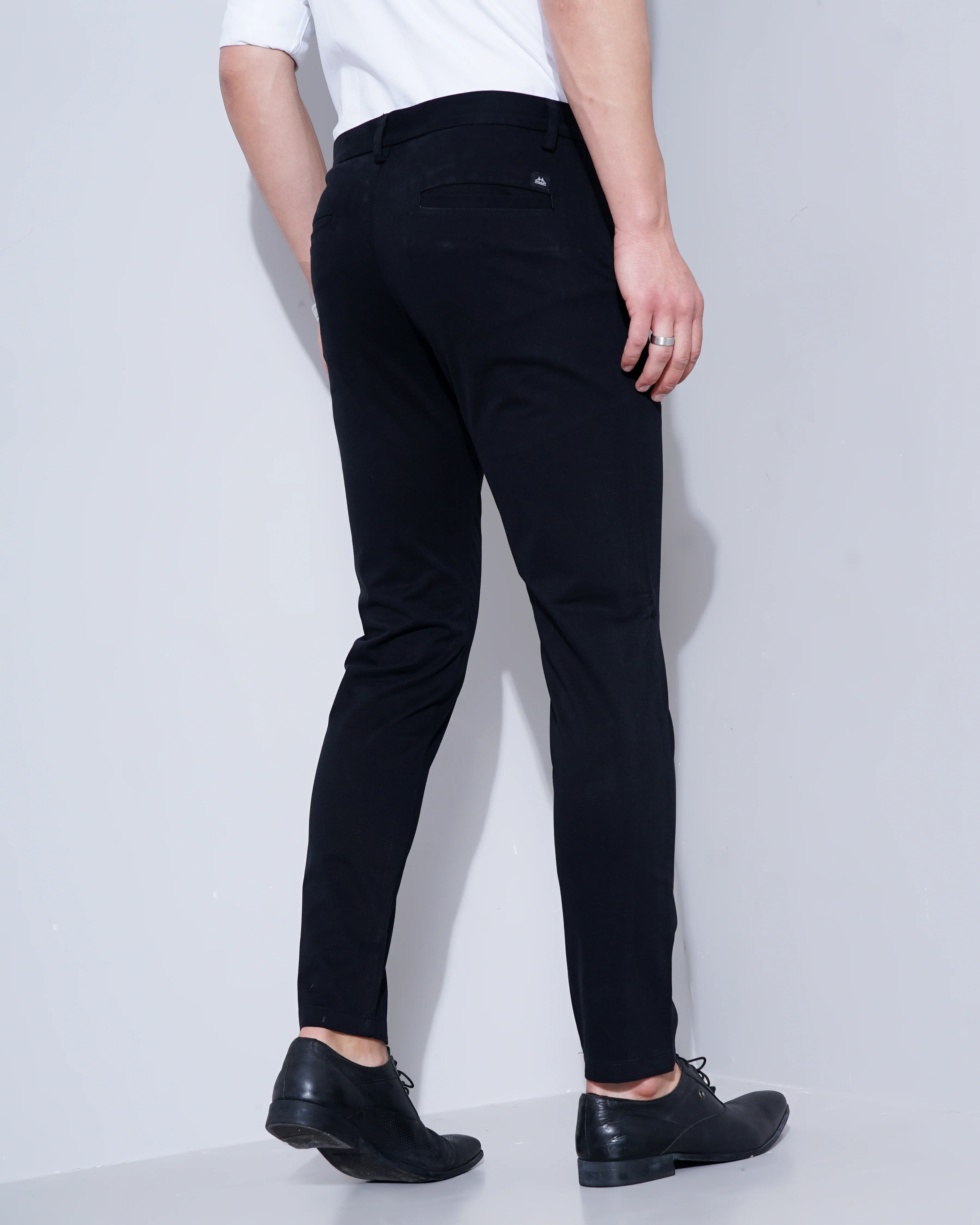 Men Black Trousers - Image 4