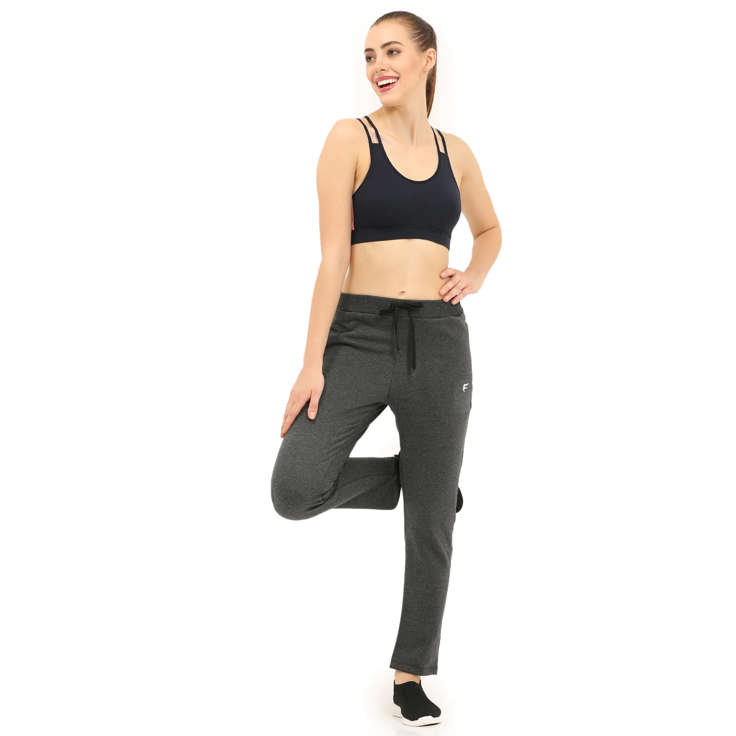 Padded Non-Wired Full Coverage Sports Bra - Image 6