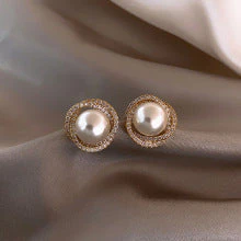 Radiant Pearl Circles Earring