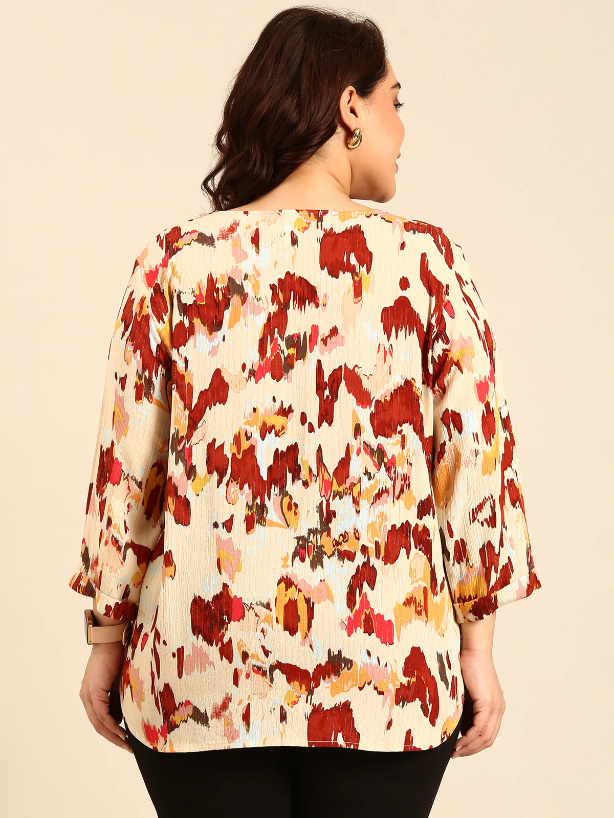 Women Abstract Print Lurex Top - Image 4