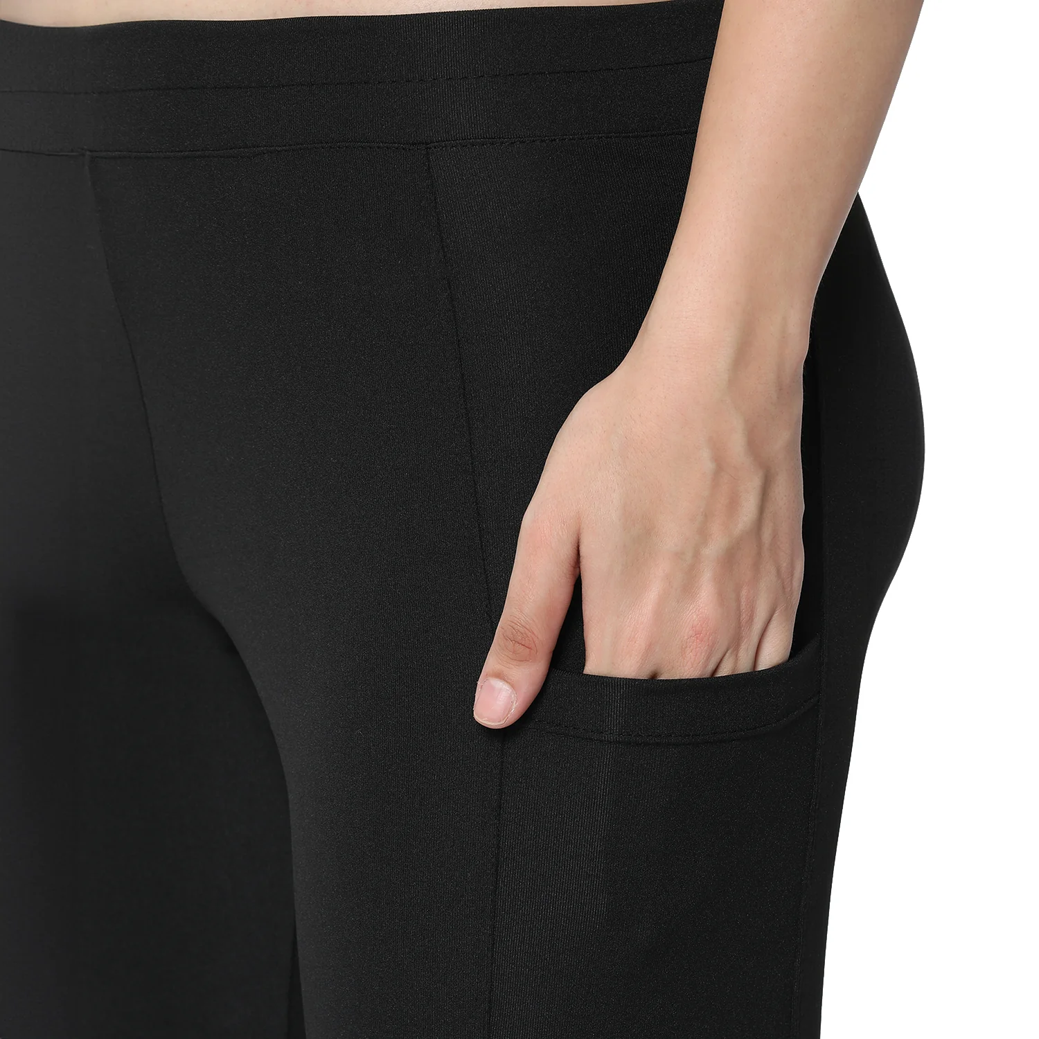 Women Black Ankle Length Yoga Pant - Image 6