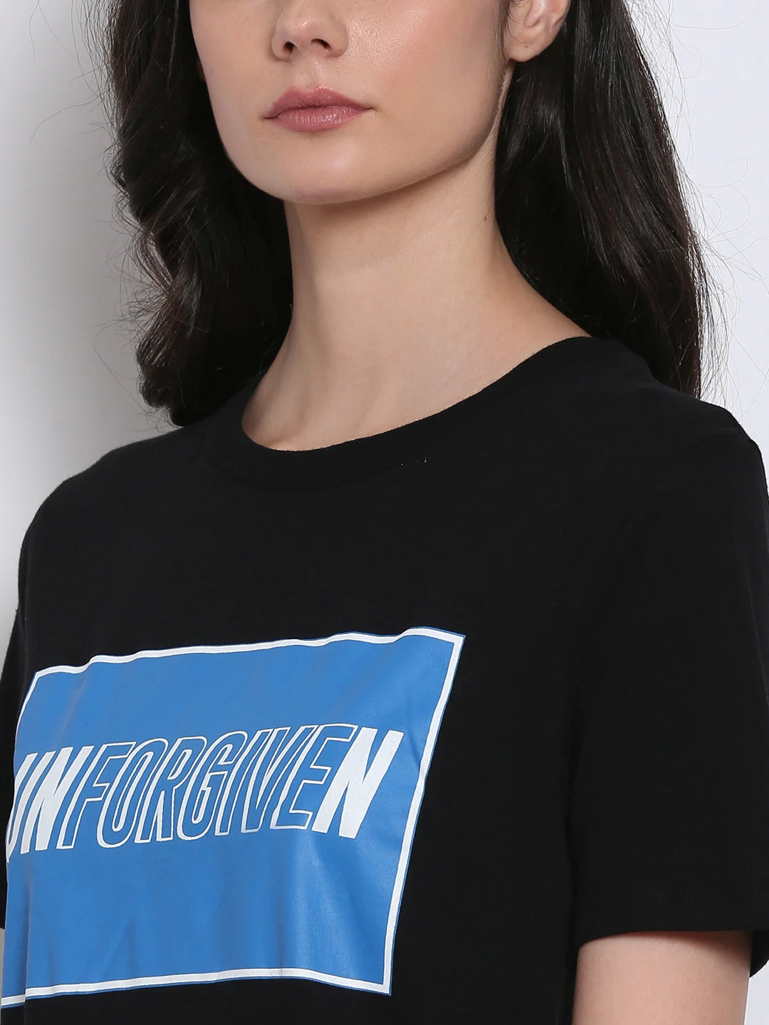 Women Black Graphic Tee - Image 4