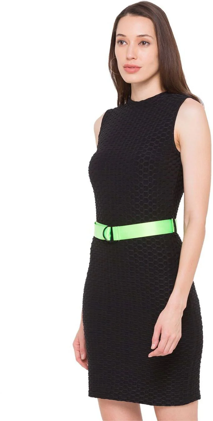 Women Black Solid With Belt Dress