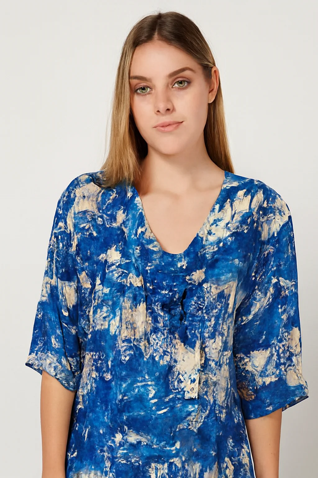 Women Blue Printed Maxi Dress - Image 3