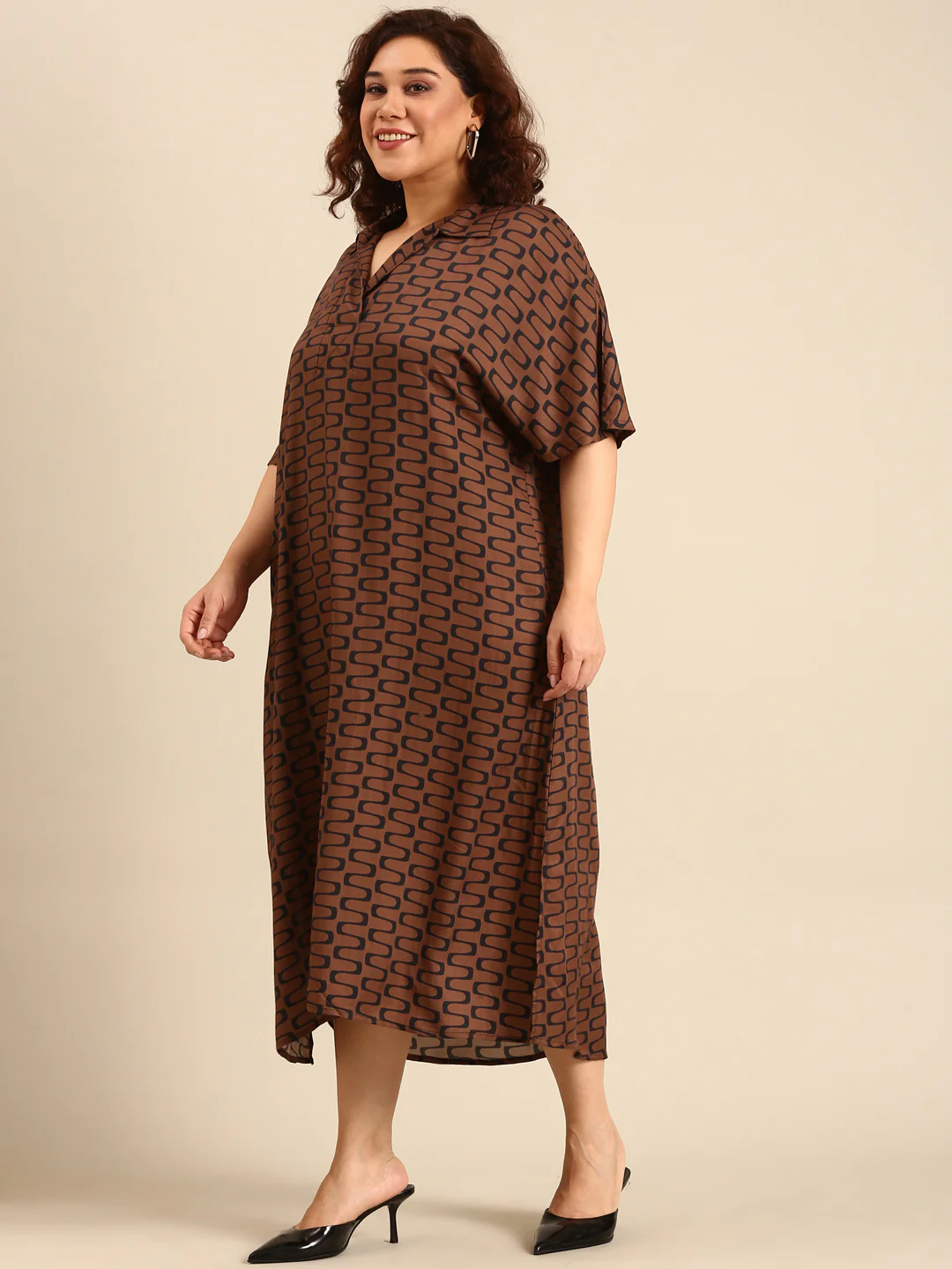 Women Brown Ikat Printed Midi Dress - Image 5