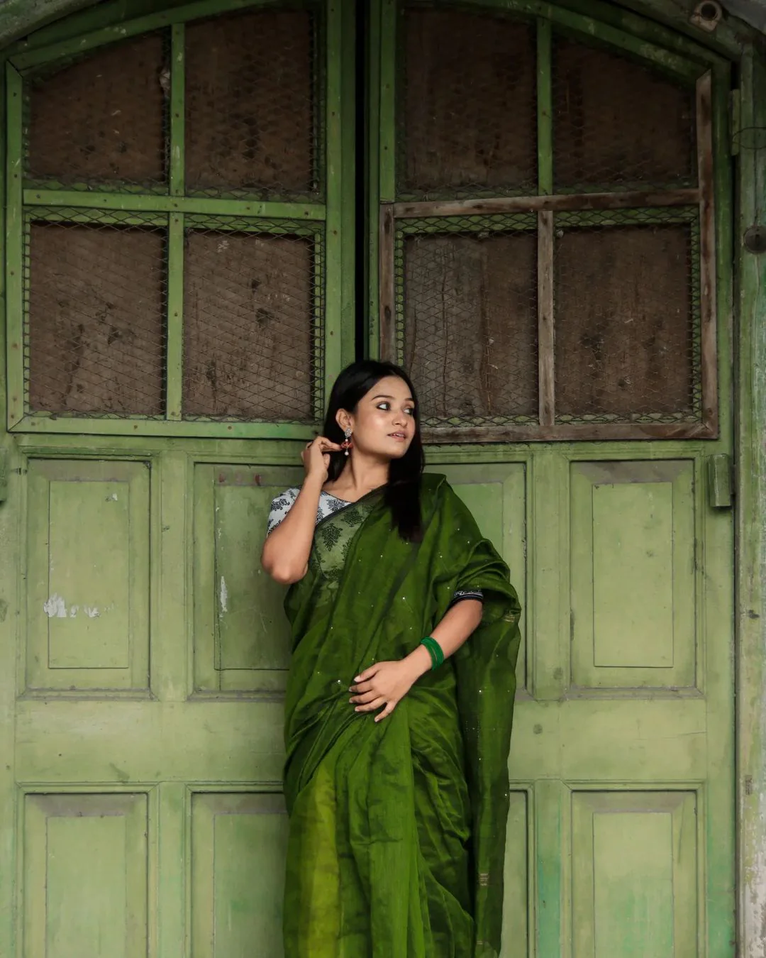 Women Cotton Sil Sequence Saree - Image 3
