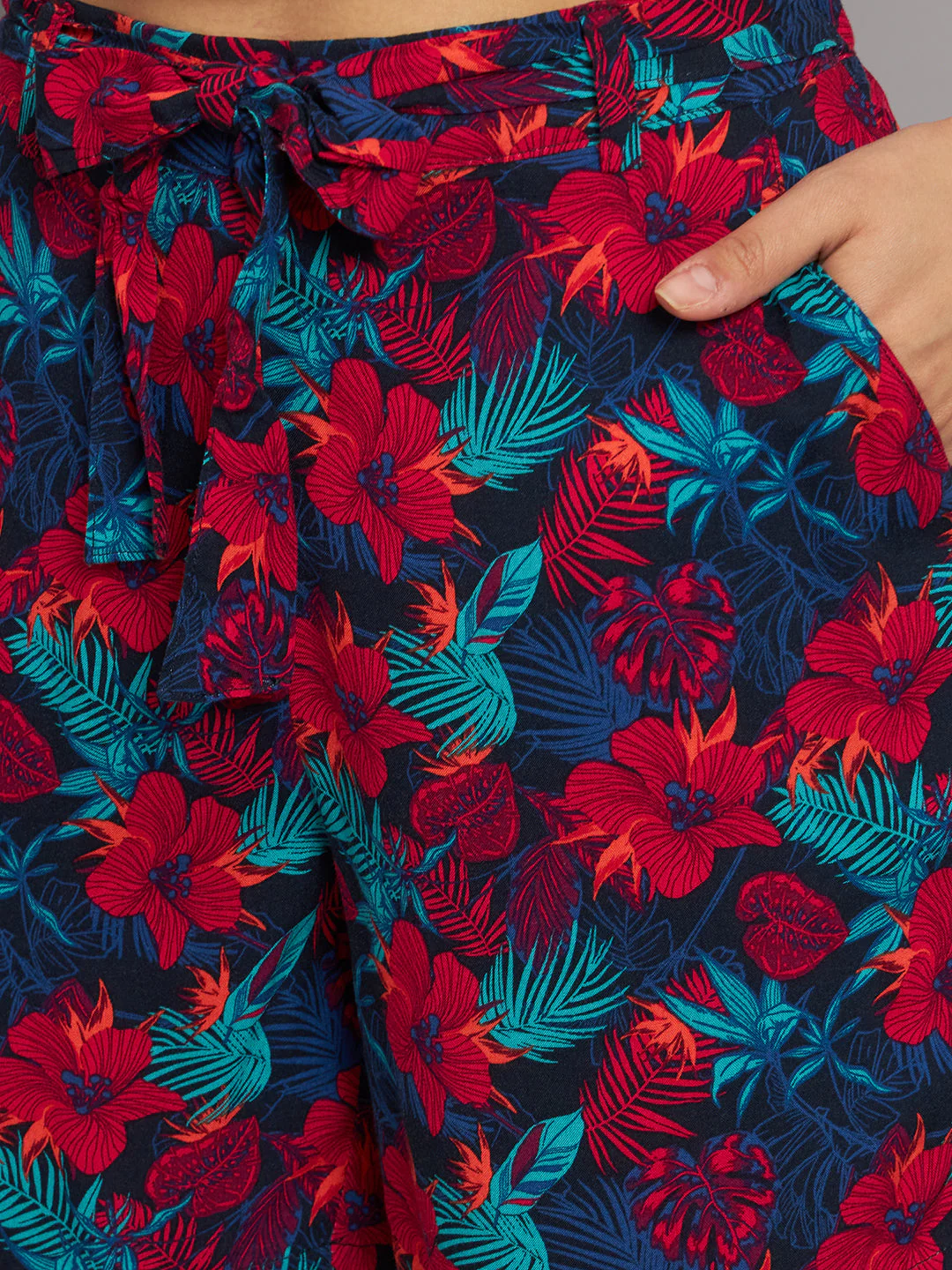 Women Floral Summer Shorts - Image 5