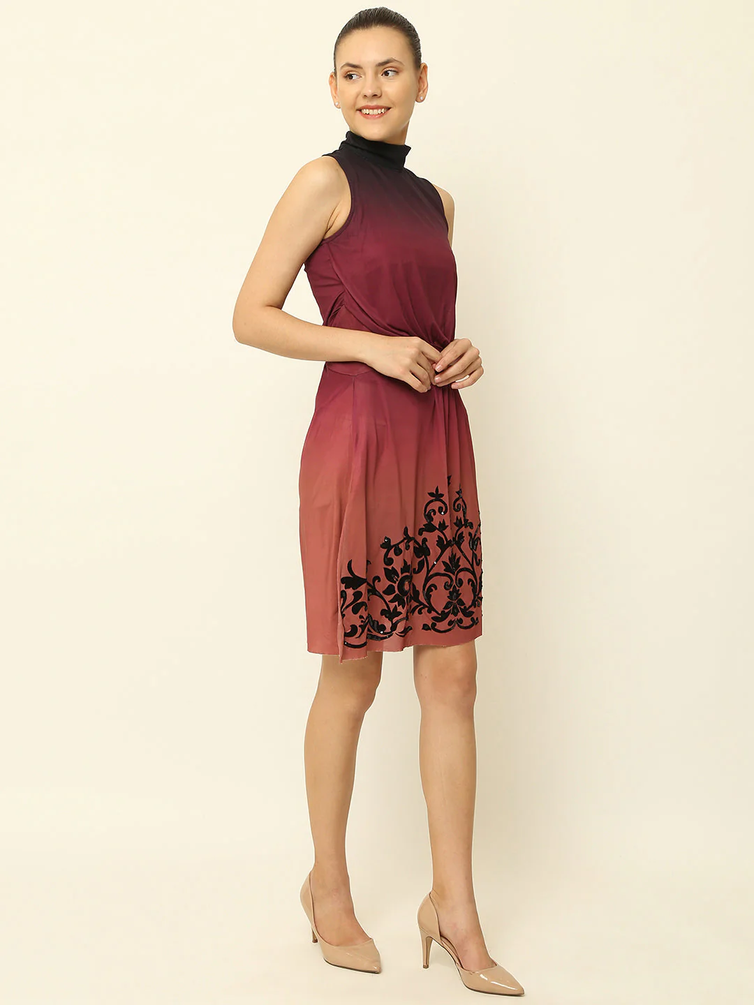 Women Maroon A Line Dress - Image 4