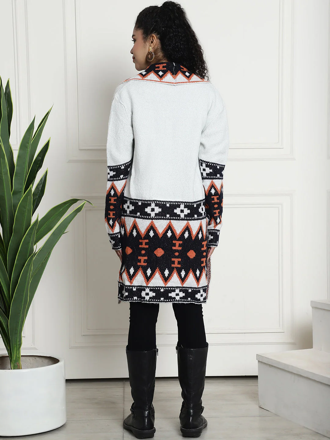 Women Printed Open Shrug - Image 4