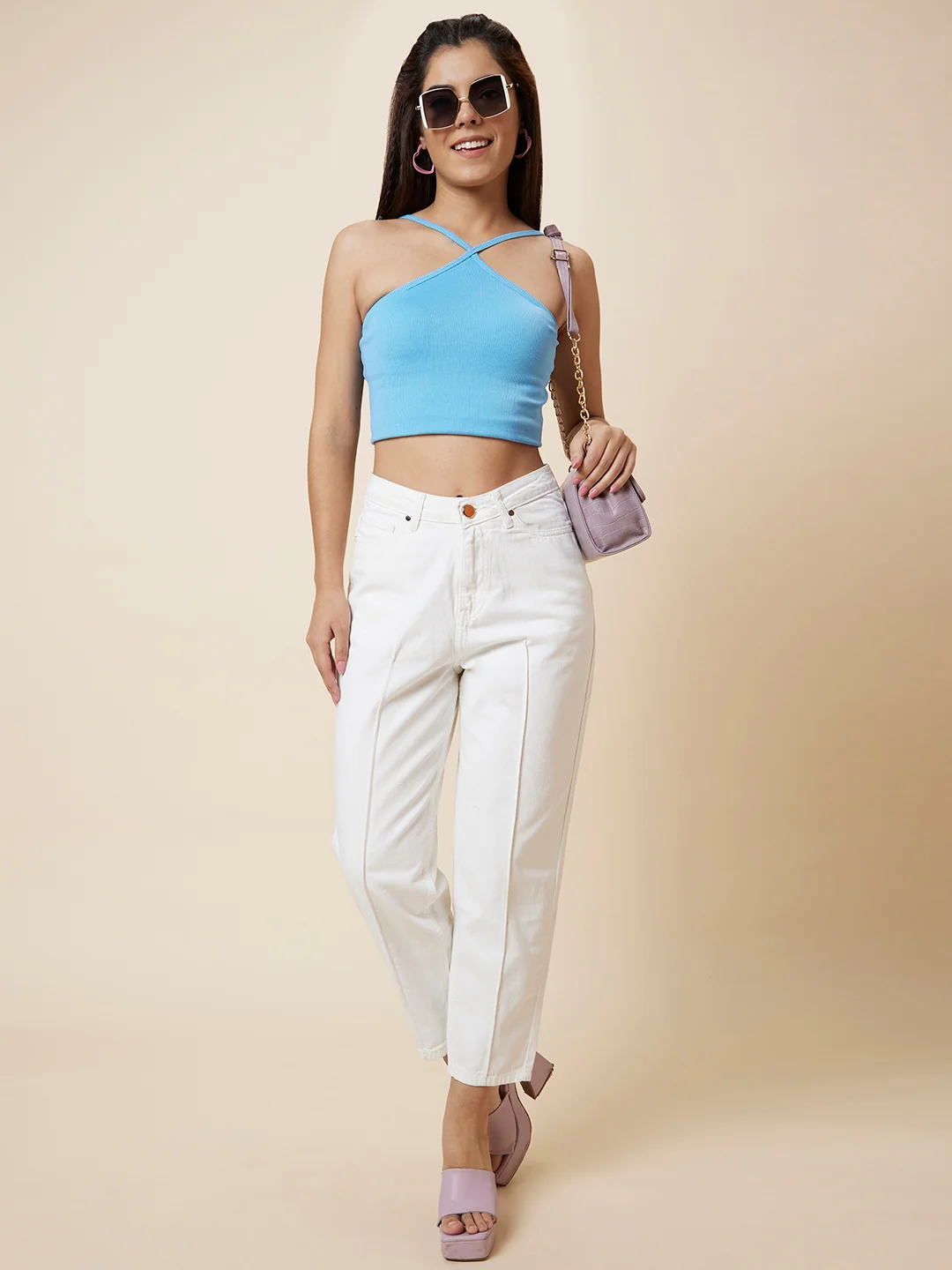 Women White Mid Rise Boyfriend Fit Cropped Jeans